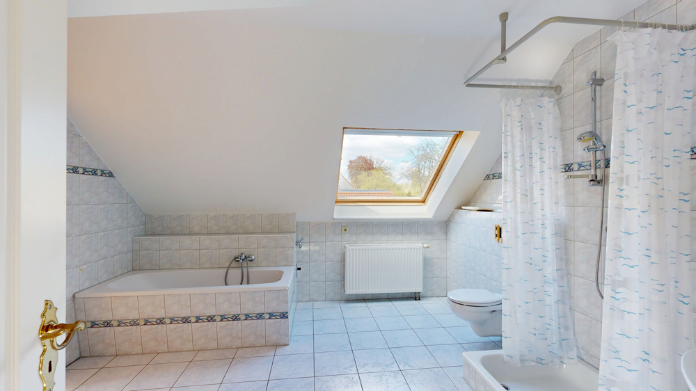 Badezimmer OG